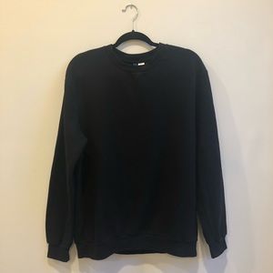 H&M (Divided) - Black Crew Neck Sweatshirt